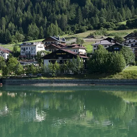 Meuble Victoria Hotel