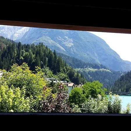 Meuble Victoria Hotel 3*