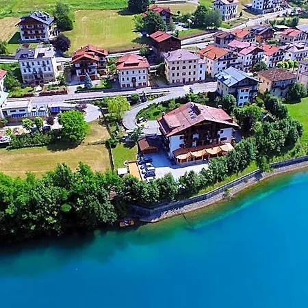 Отель Meuble Victoria Ауронцо-ди-Кадоре