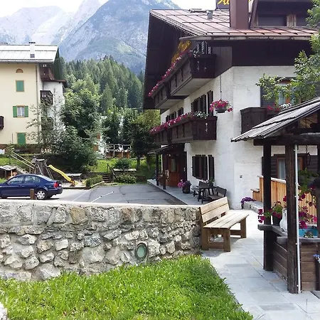 Meuble Victoria Hotel Auronzo di Cadore